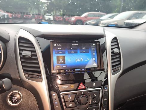 Used 2016 Hyundai Elantra GT w/ Option Group 02 FWD image 20