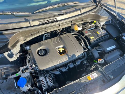 Used 2025 Kia Soul LX w/ LX Technology Package image 30