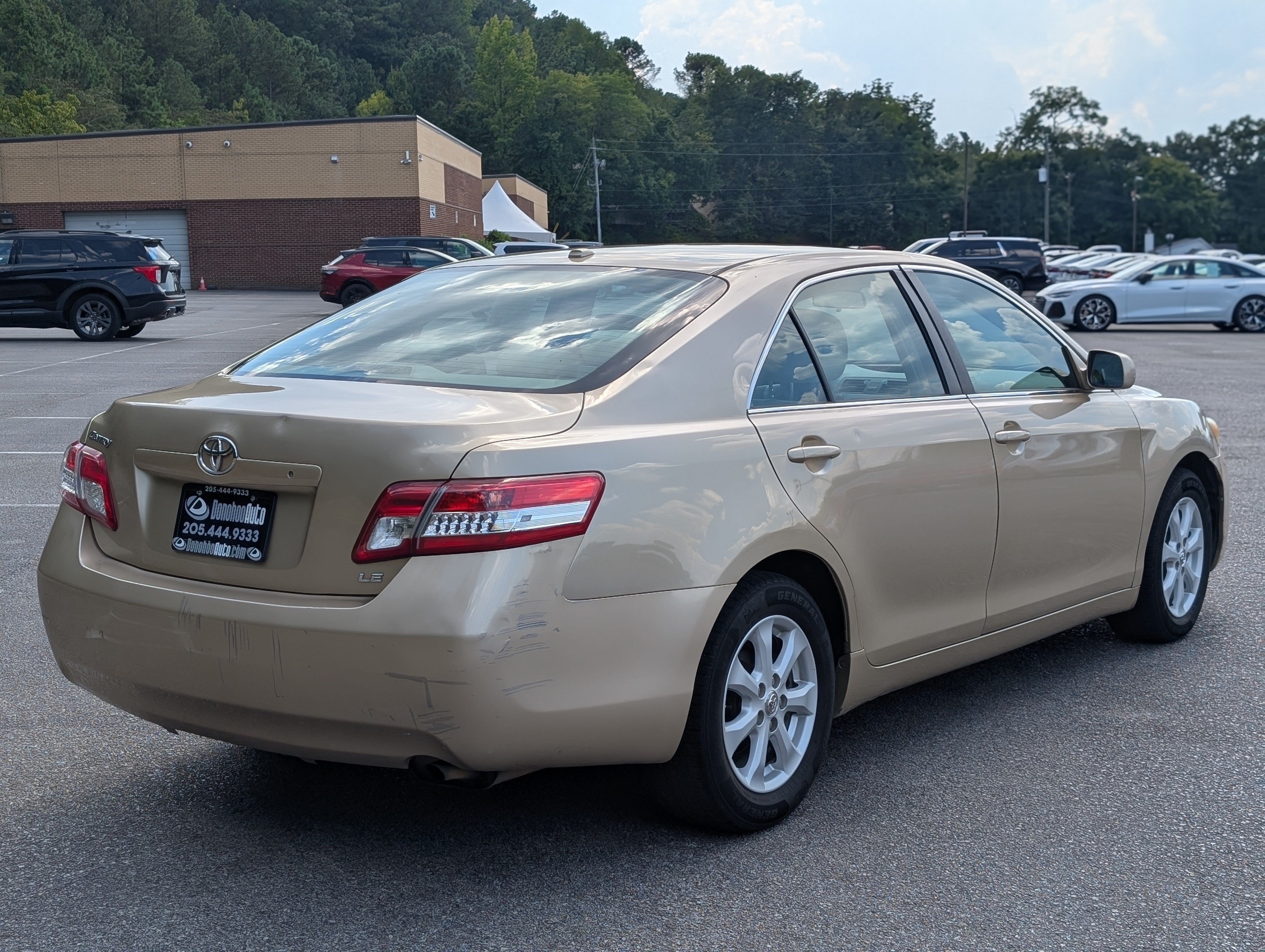 Used 2011 Toyota Camry LE w/ LE Extra-Value Pkg FWD image 7