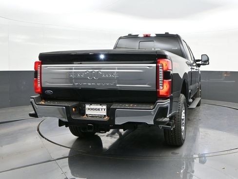 New 2025 Ford F250 King Ranch w/ Chrome Package image 23