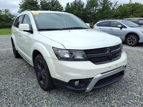 Used 2020 Dodge Journey Crossroad FWD image 10