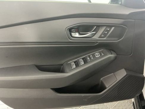 Used 2026 Honda Accord EX-L image 7