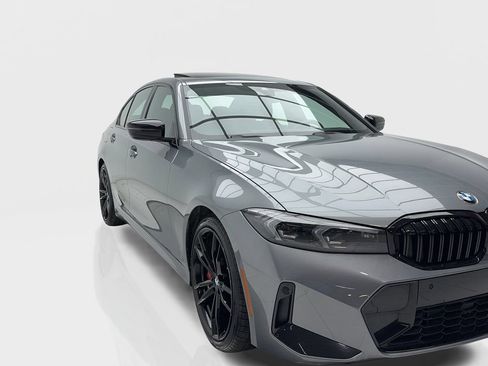 Used 2024 BMW 330i Sedan w/ M Sport Package RWD image 2
