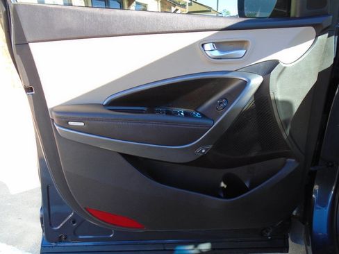 Used 2017 Hyundai Santa Fe Sport image 28