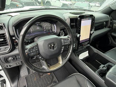 Used 2025 RAM 1500 Limited AWD/4WD image 26
