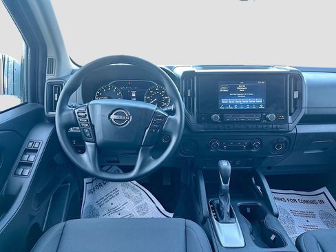 Used 2025 Nissan Frontier S w/ S Utility Package image 18