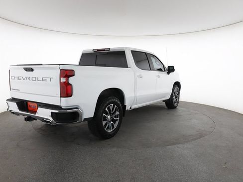 Used 2023 Chevrolet Silverado 1500 LT w/ Z71 Off-Road Package AWD/4WD image 12