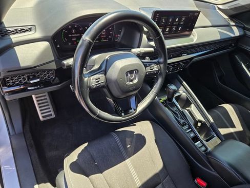 Used 2023 Honda Accord Sport image 13