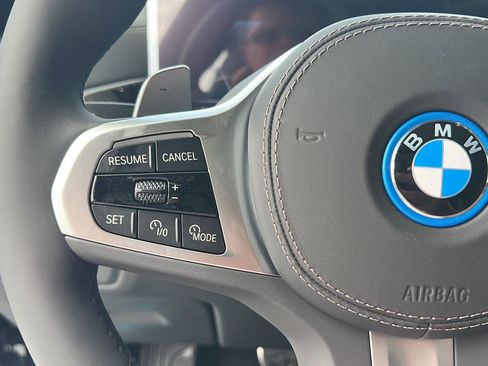 New 2026 BMW X5 xDrive50e image 20