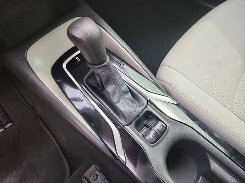 Used 2020 Toyota Corolla LE w/ LE Premium Package FWD image 20
