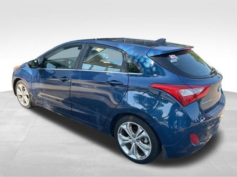 Used 2013 Hyundai Elantra GT w/ Tech Pkg FWD image 3