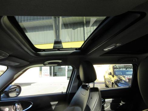 Used 2017 MINI Cooper Clubman S image 33