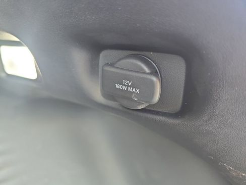 Used 2026 Honda HR-V EX-L image 32