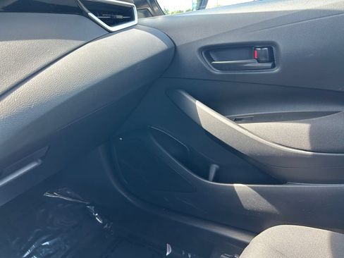 Used 2023 Toyota Corolla LE FWD image 30