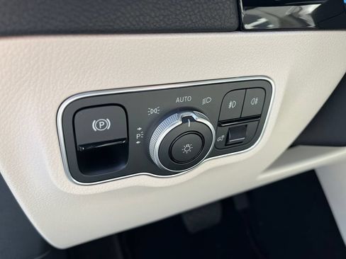 Certified 2026 Mercedes-Benz GLA 250 4MATIC image 24