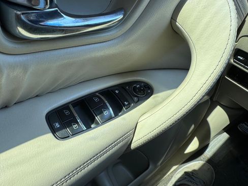 Used 2017 INFINITI QX80 2WD image 29
