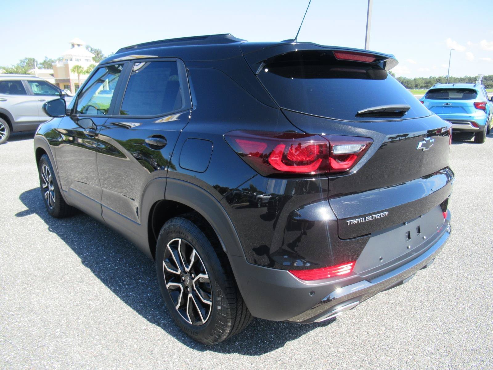 New 2026 Chevrolet TrailBlazer ACTIV FWD image 5