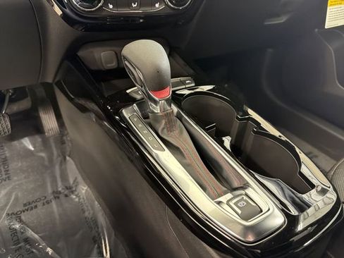 New 2026 Chevrolet Trax RS w/ Sunroof Package image 30