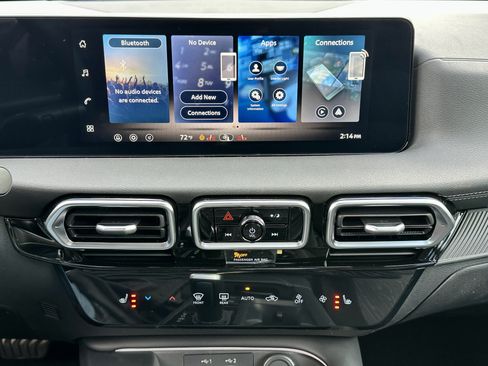 New 2026 Nissan Sentra SV image 4