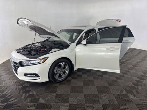Used 2019 Honda Accord EX-L image 10