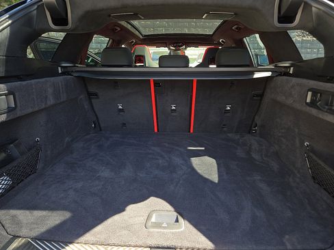 Used 2025 BMW M5 Touring w/ M Driver's Package image 29