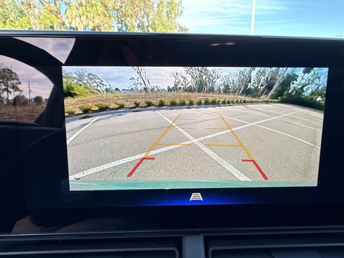 New 2026 Chevrolet Trax LT w/ Sunroof Package FWD image 24