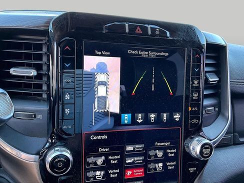 Used 2019 RAM 3500 Laramie AWD/4WD image 24