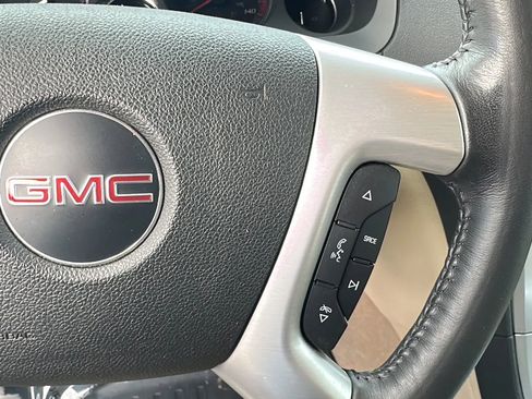 Used 2012 GMC Acadia SLT image 28