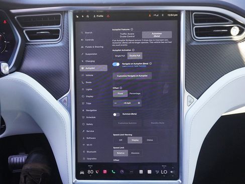 Used 2018 Tesla Model X 100D image 53