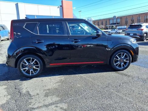 Used 2021 Kia Soul Turbo image 3