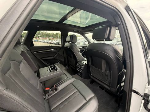 Used 2018 Audi SQ5 Prestige AWD/4WD image 36