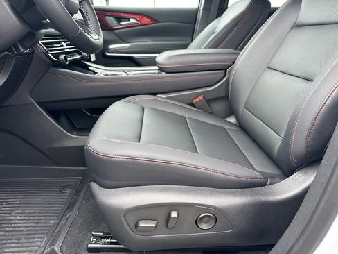 New 2026 Chevrolet Traverse Z71 w/ Driver Confidence Package image 10