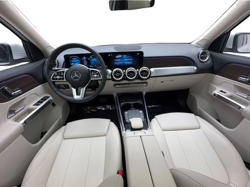 Used 2023 Mercedes-Benz EQB 350 4MATIC SUV w/ Pinnacle Package image 37