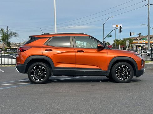 Used 2022 Chevrolet TrailBlazer LT w/ Convenience Package image 6