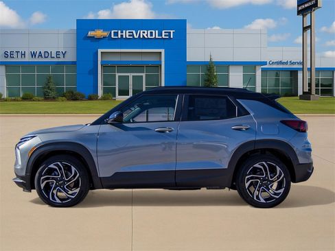 New 2025 Chevrolet TrailBlazer RS w/ Convenience Package image 3