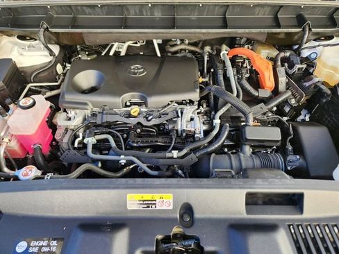 Used 2021 Toyota Highlander Limited image 22