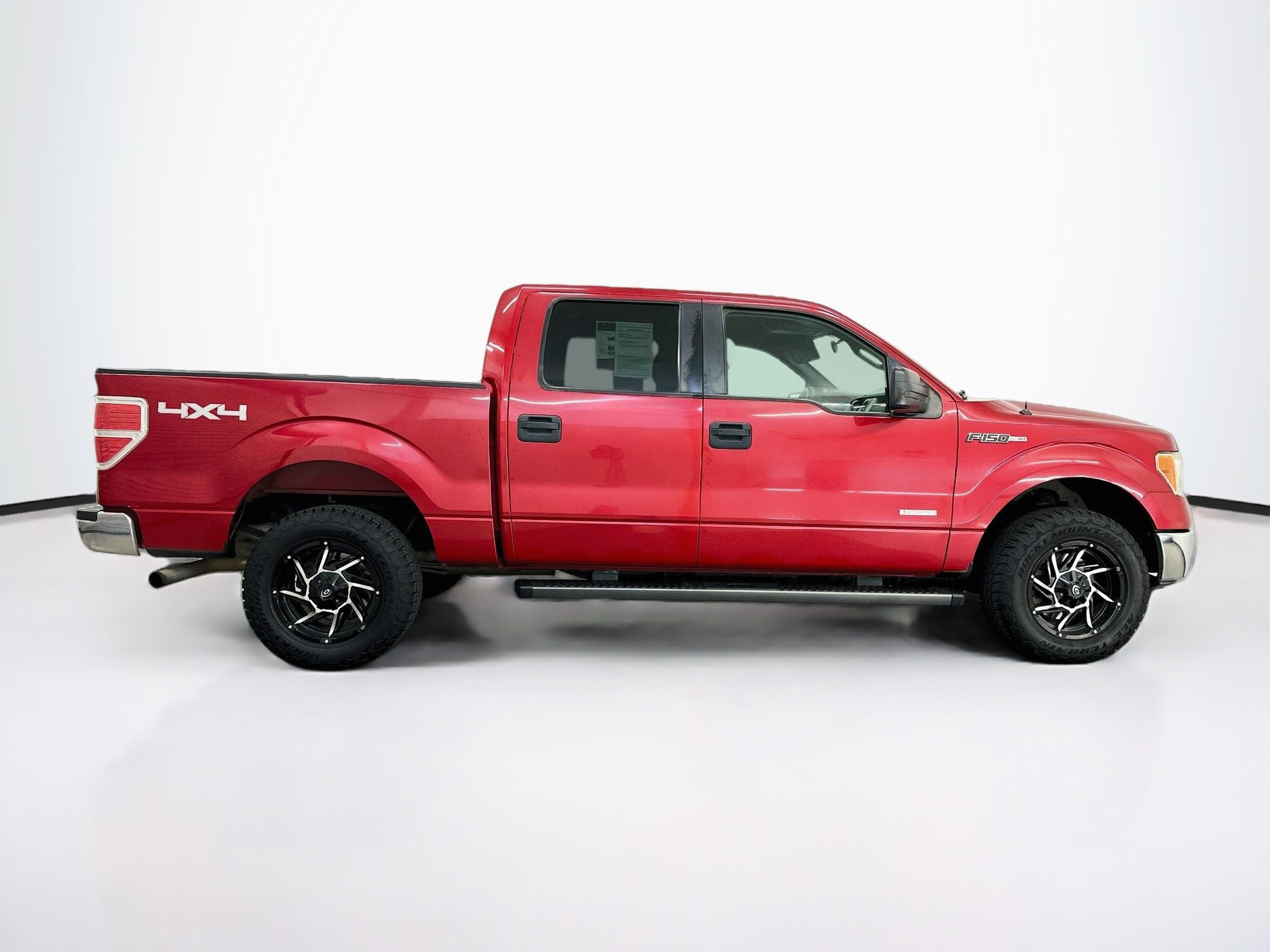 Used 2012 Ford F150 XLT AWD/4WD image 10