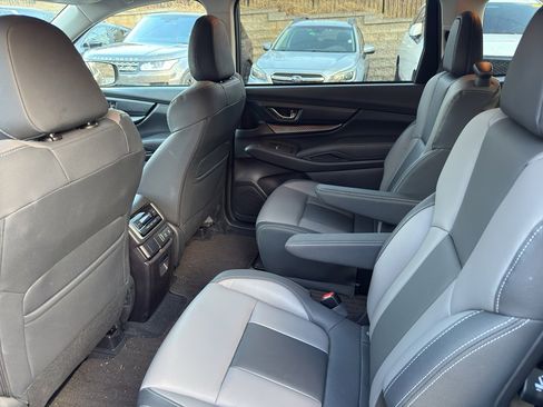 Used 2022 Subaru Ascent Onyx Edition image 11