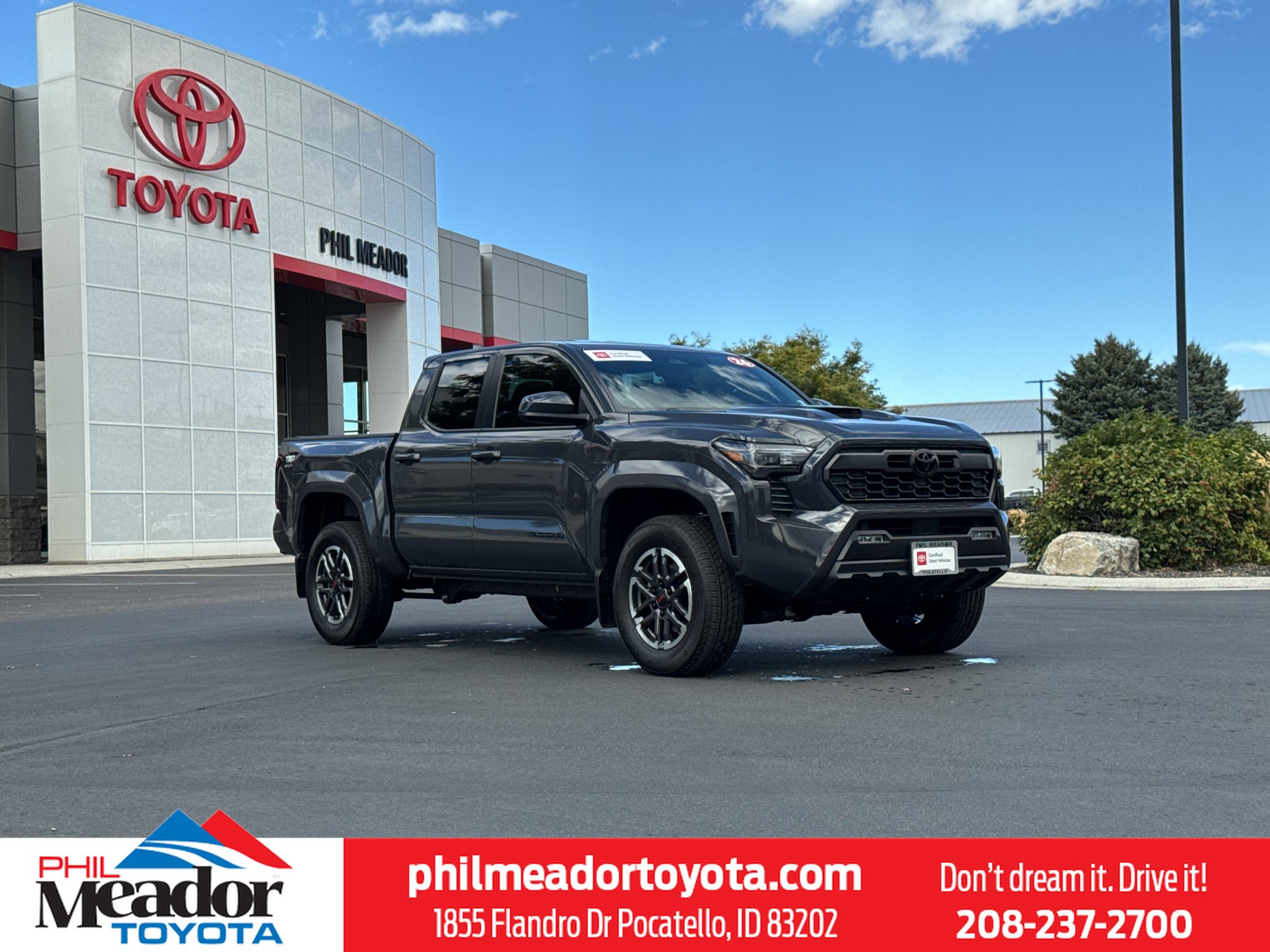 Certified 2026 Toyota Tacoma TRD Sport AWD/4WD image 1