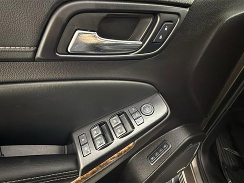 Used 2016 Chevrolet Tahoe LTZ image 31