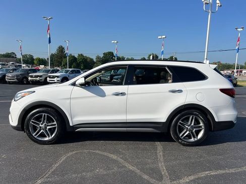 Used 2019 Hyundai Santa Fe XL FWD image 4