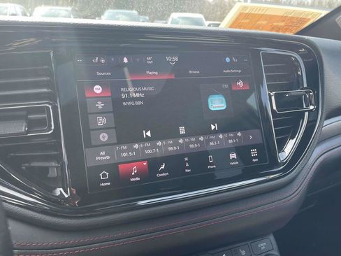 Certified 2024 Dodge Durango GT image 36