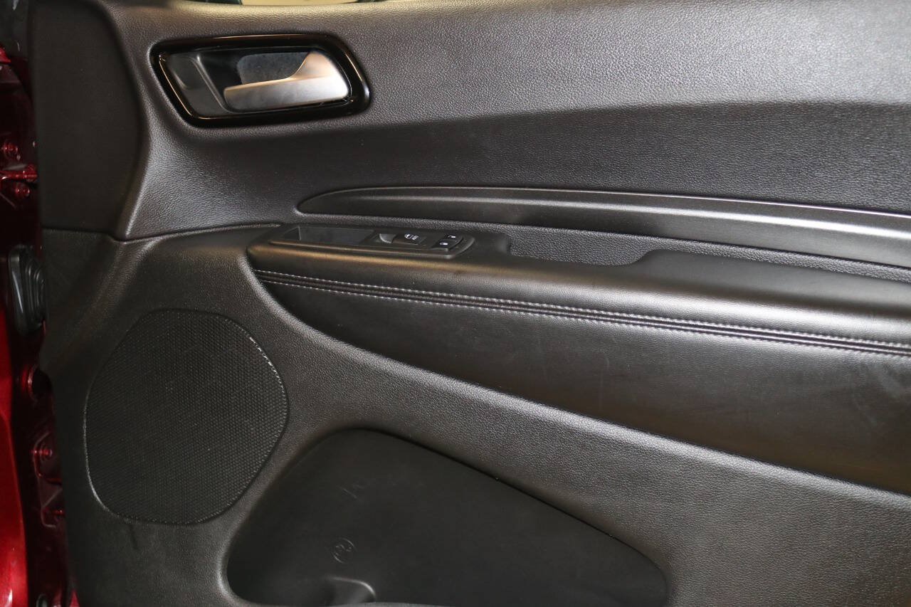 Used 2021 Dodge Durango SXT w/ 3rd Row Seating Group AWD/4WD image 51