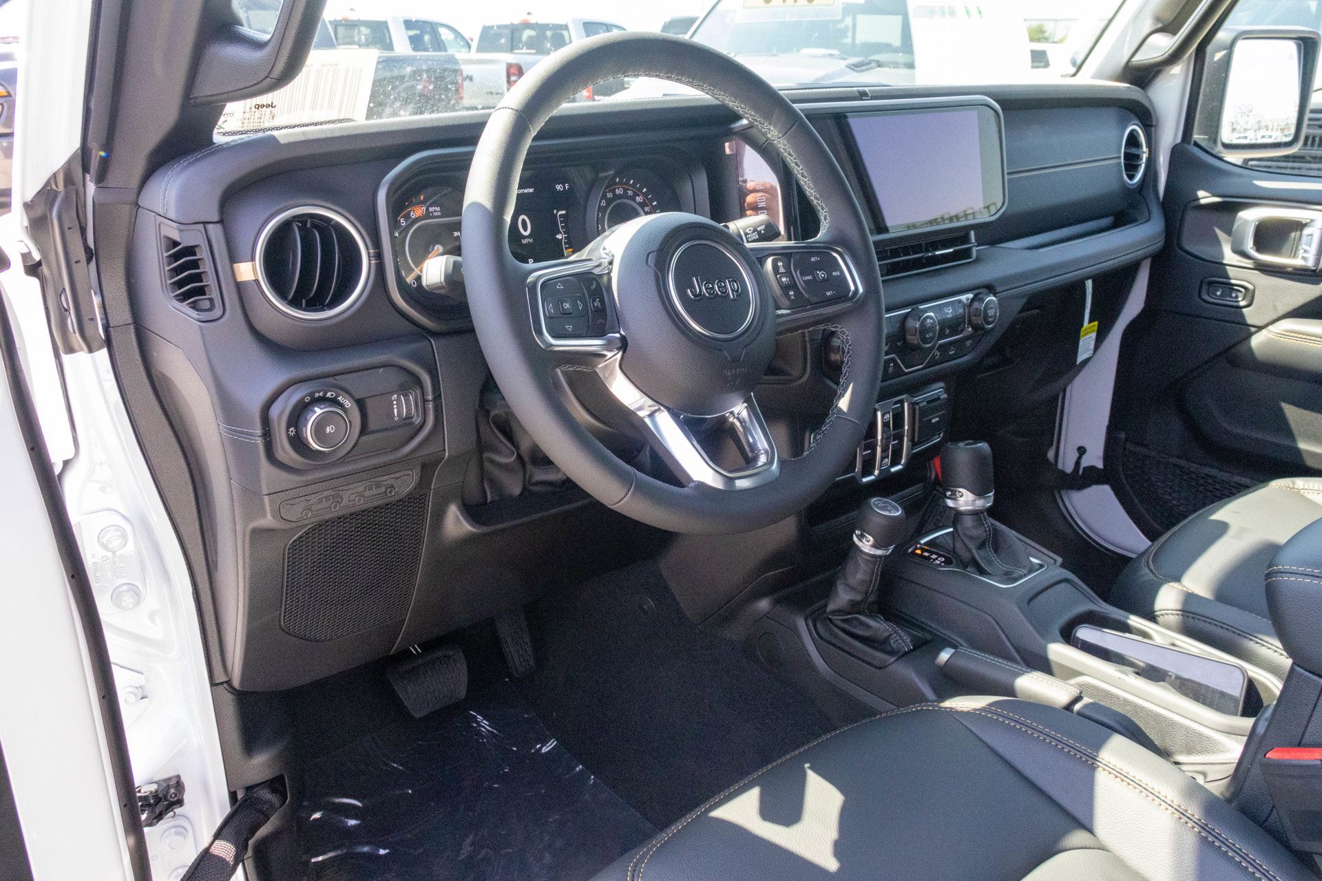 New 2027 Jeep Wrangler Unlimited Sahara AWD/4WD image 3