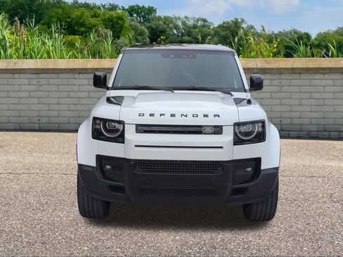 New 2026 Land Rover Defender 110 S AWD/4WD image 2