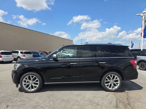 Used 2018 Ford Expedition Platinum AWD/4WD image 8
