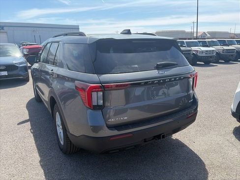 New 2026 Ford Explorer Active image 4