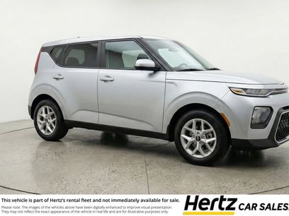 Used 2025 Kia Soul LX w/ LX Technology Package