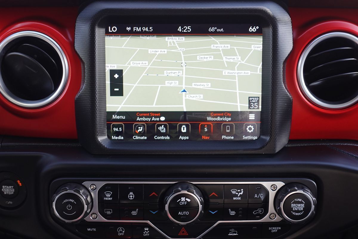 Used 2020 Jeep Gladiator Rubicon AWD/4WD image 44