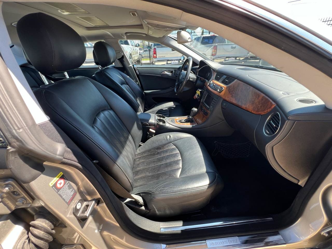 Used 2006 Mercedes-Benz CLS 500 image 43
